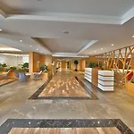 Bof Ceo Atasehir מלון