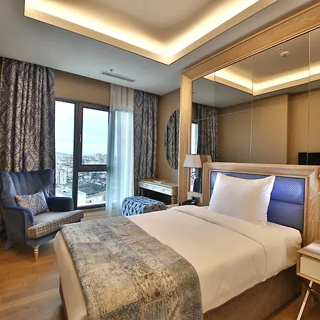 Bof Ceo Atasehir Provincia di Istanbul